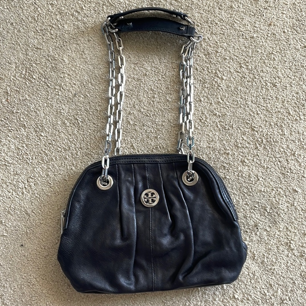Black leather Tory Burch purse